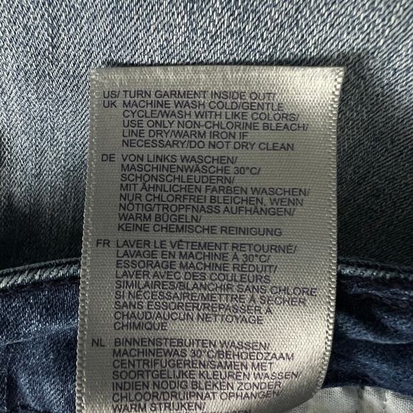 NYDJ High Rise Denim Capri Size 8 Lift Tuck Techonology - Picture 9 of 11